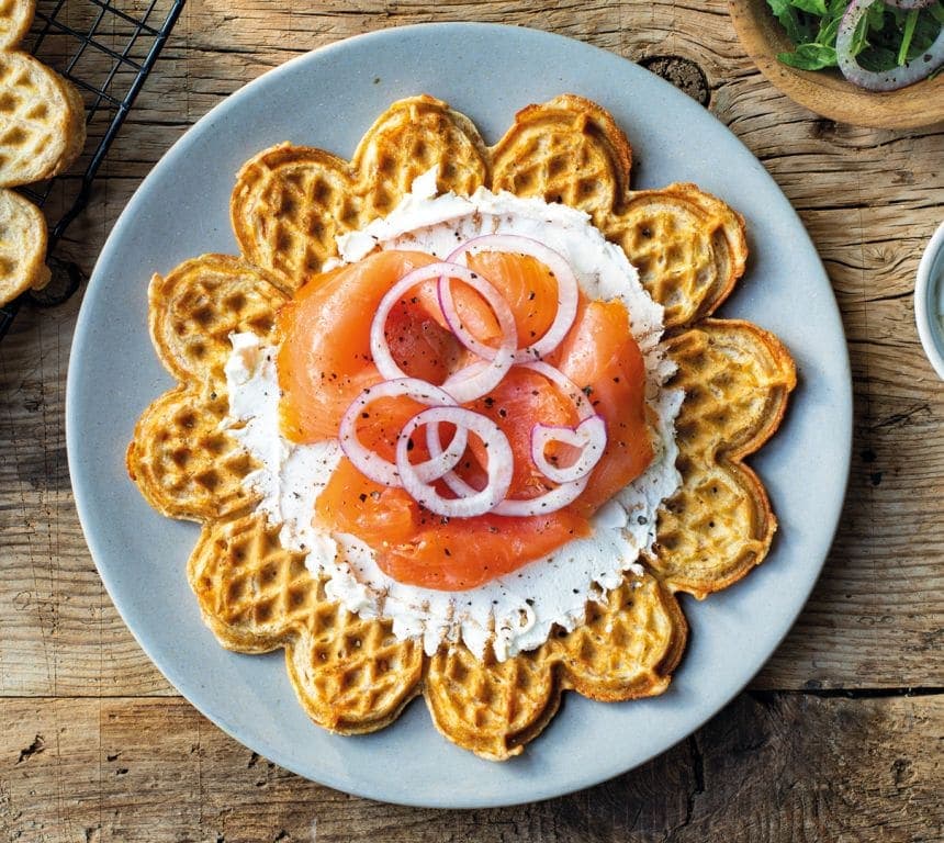 Grove vafler med Snøfrisk® og laks